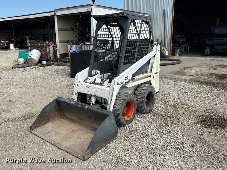 1995 Bobcat 440B skid steer loader - EN0393