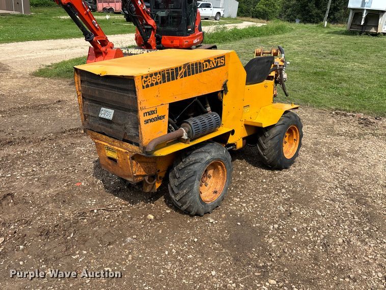 Case Davis Maxi-Sneaker vibratory cable plow - EO4349