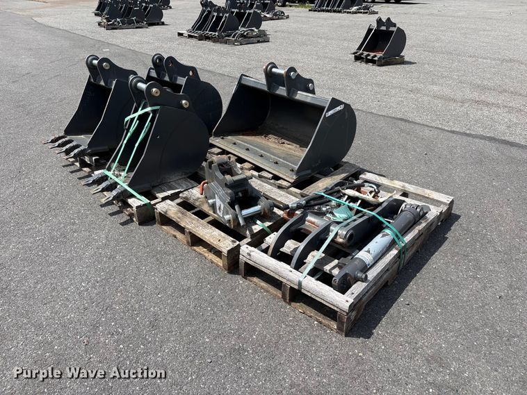 Excavator attachment - ET0604
