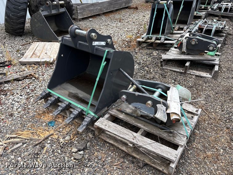 Excavator attachments - ET0673