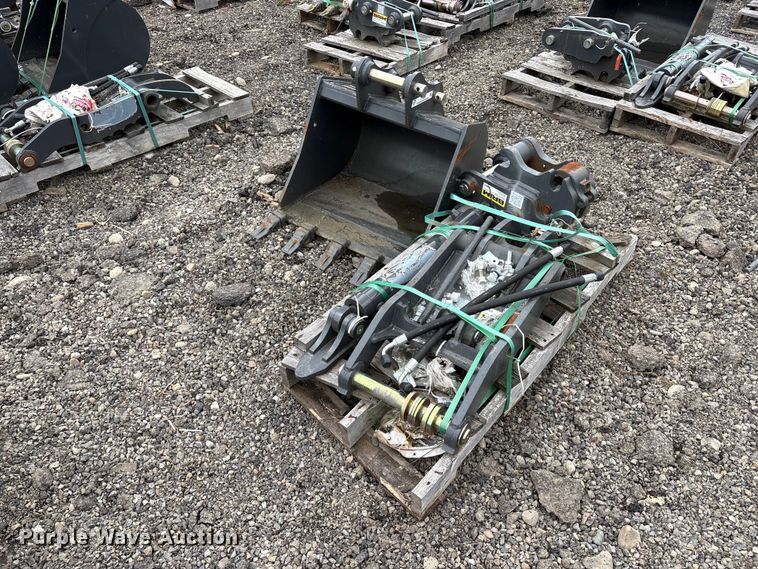 Excavator attachments - ET0688