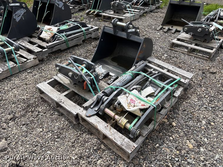 Excavator attachments - ET0689