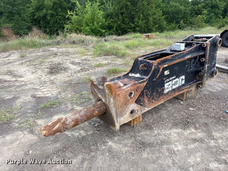 2018 JCB HM270T breaker - ET2254