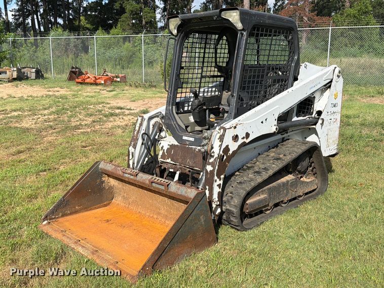 2019 Bobcat T450 tracked skid steer loader - FB8239