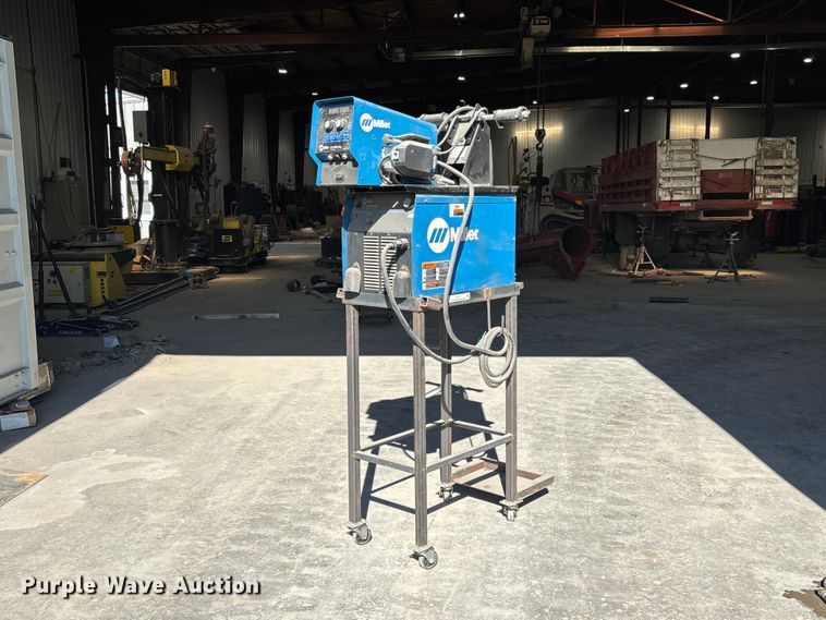 Miller Invision 456P welder/generator - FC1711