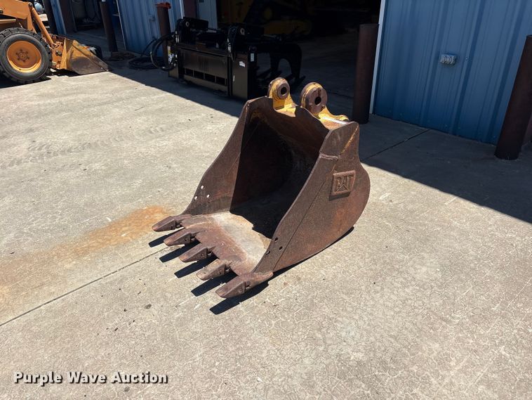Caterpillar excavator bucket - FC2465