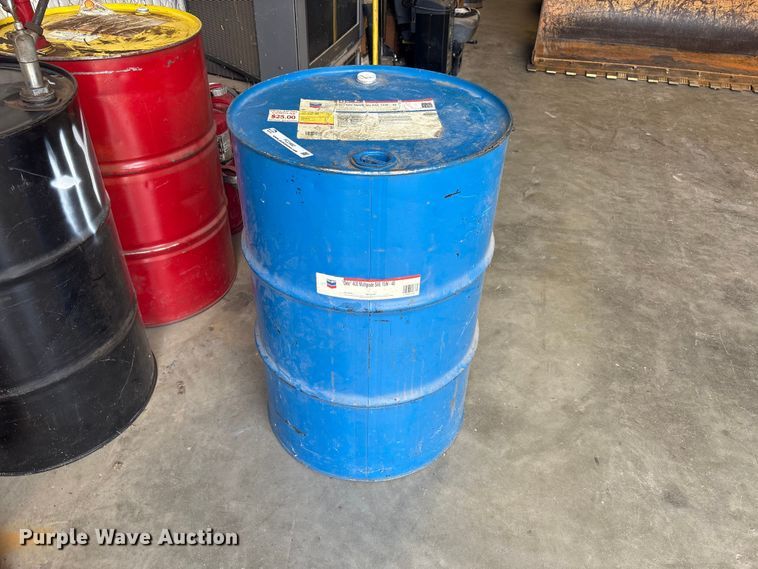 55 gallon drum of oil - FC2482