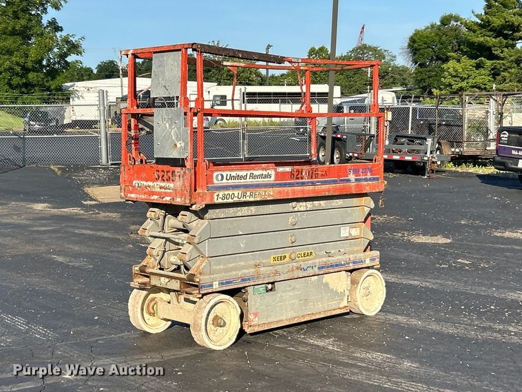 2006 Skyjack SJ3226 scissor lift - FC2819