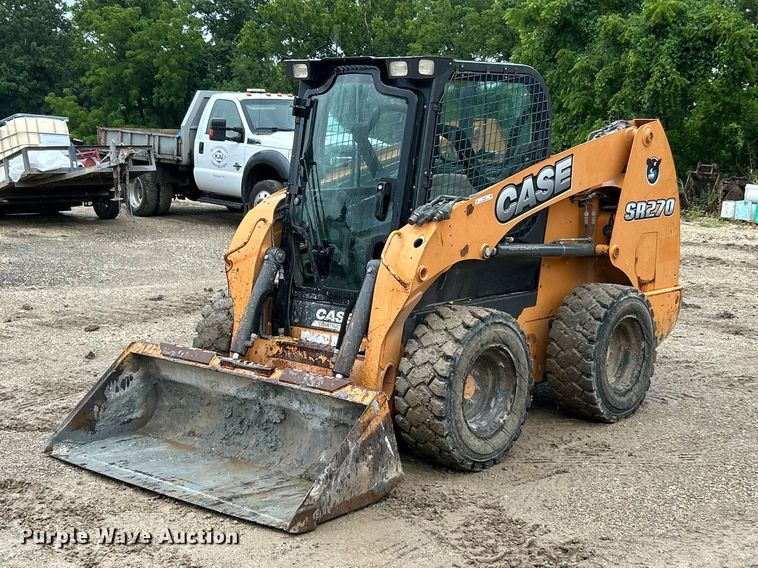 2015 Case SR270 skid steer loader - FC2832
