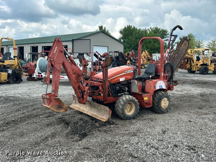 2004 Ditch Witch RT40 trencher - FC2854
