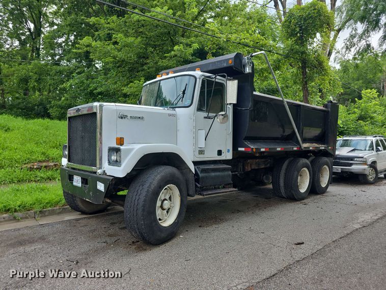 1980 Chevrolet Bison dump truck - FH6187