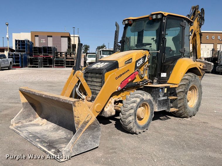 Caterpillar 420F2 backhoe - FK4517