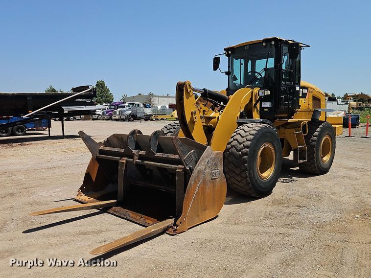 2015 Caterpillar 938M wheel loader - FN5727
