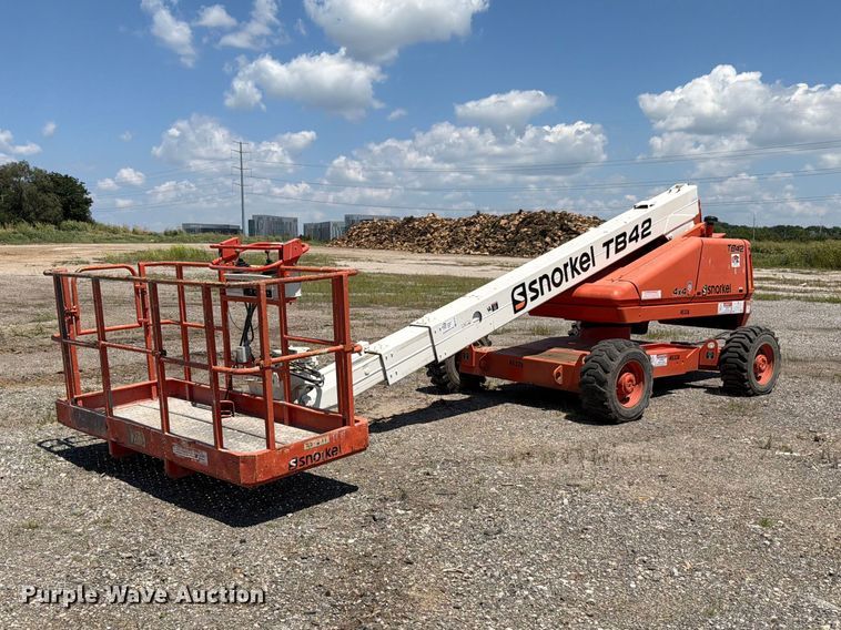 2005 Snorkel TR42 DZ boom lift - FN5745