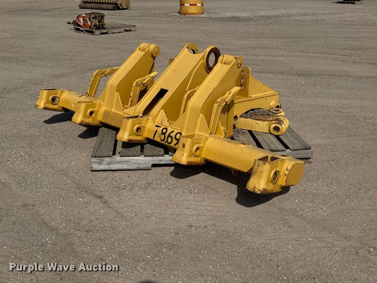 Motor grader ripper - NJ9185