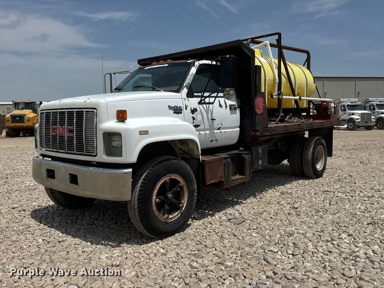 1994 GMC TopKick flatbed truck - NJ9190