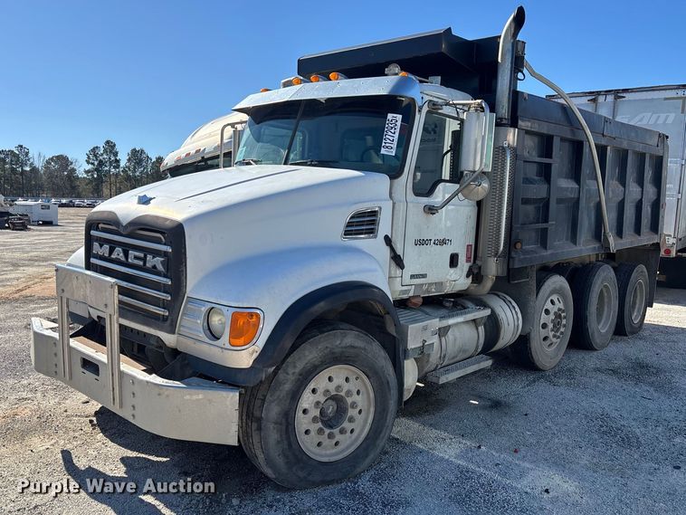 2007 Mack Granite CV713 dump truck - YA1152