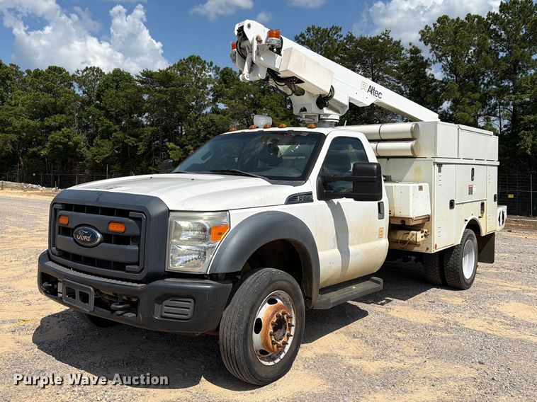 2015 Ford F450 Super Duty bucket truck - YA3096
