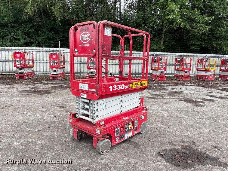 MEC 1330SE scissor lift - YA3462