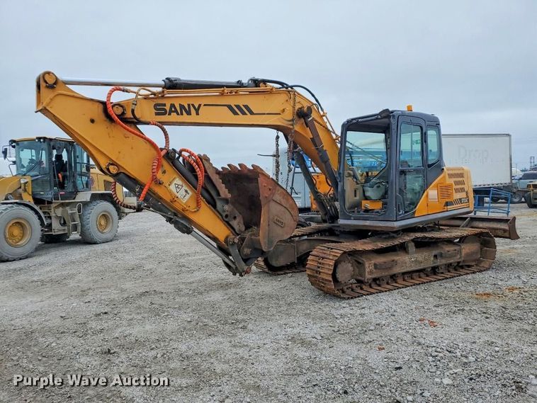 2016 Sany SY135C excavator - YA3922