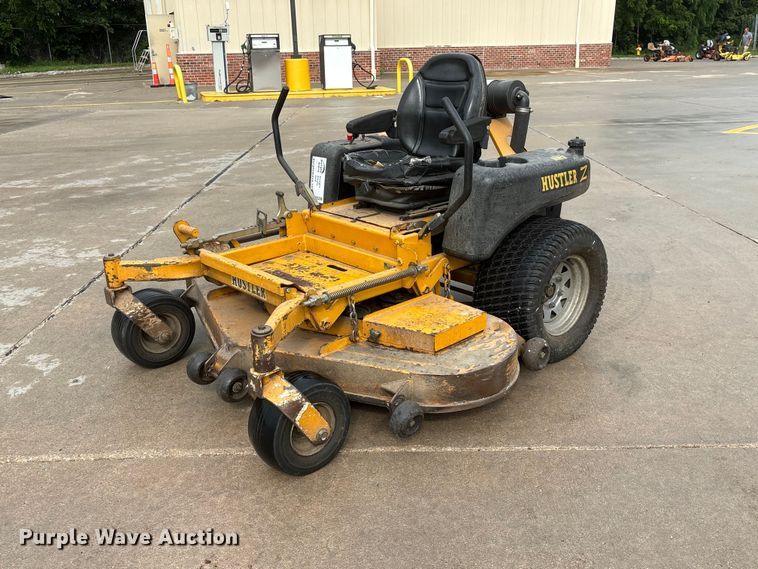 Hustler 926295 ZTR lawn mower - DO5288