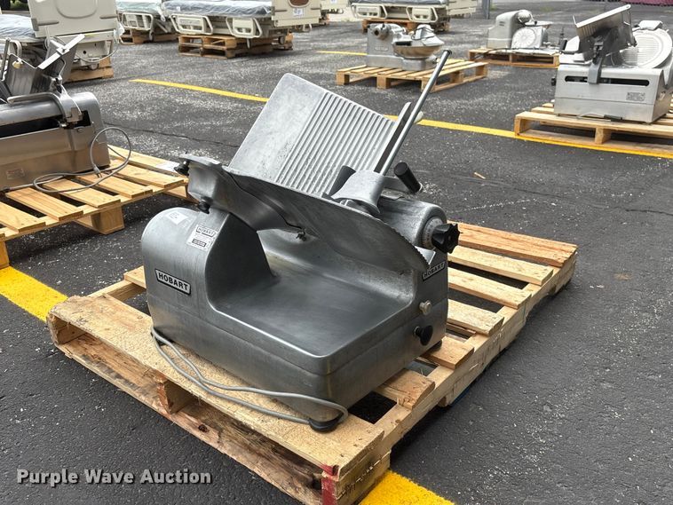 Hobart 1712 meat slicer - DO5300