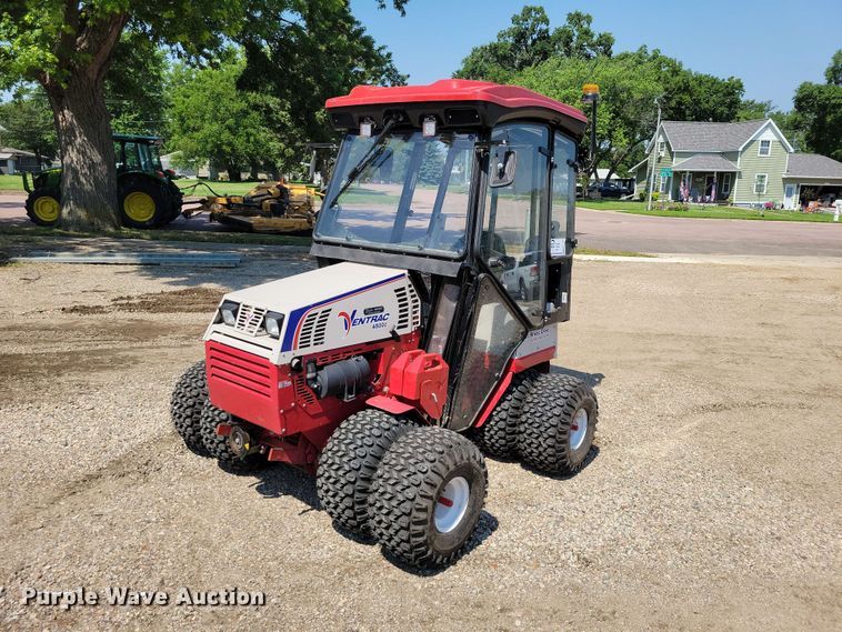 Ventrac 4500Z municipal tractor - EE1135