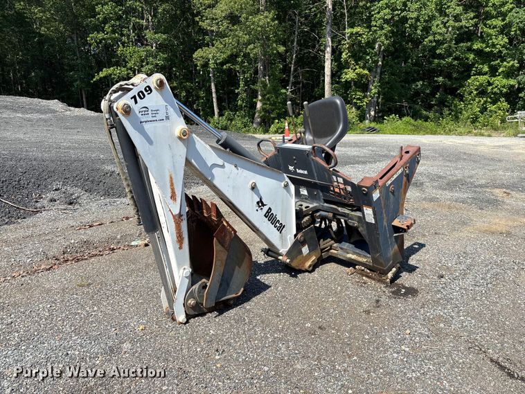 2005 Bobcat 709 skid steer backhoe - EF1273