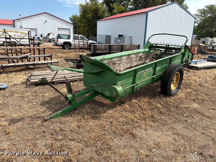 John Deere N manure spreader - ER1869
