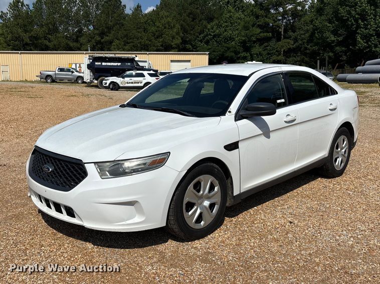 2017 Ford Taurus Police Interceptor  - ER3104