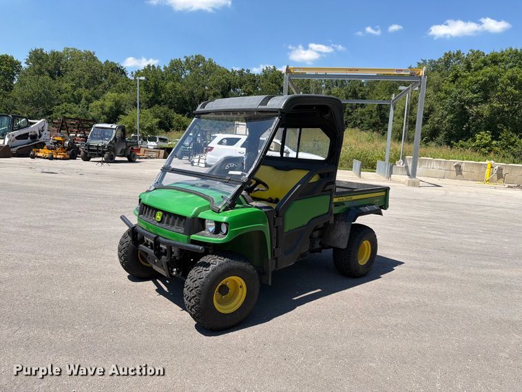 John Deere Gator Utility Vehicle For Sale | Purple Wave Auction