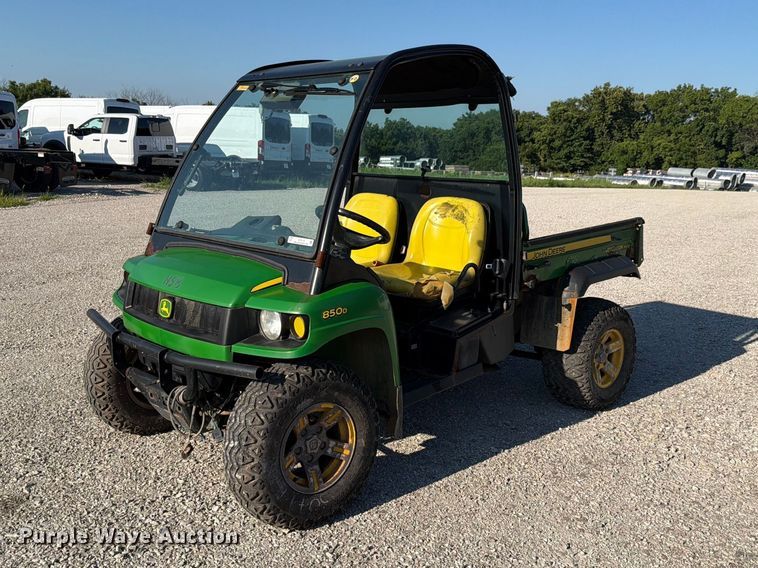 2009 John Deere 850D  - EV2319