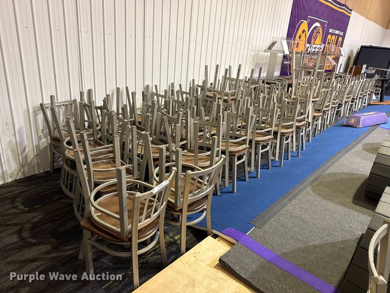 Approximately 160 chairs - EW4035
