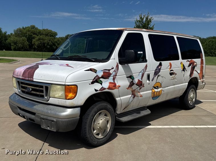 2006 Ford E350 Super Duty XL van - EW4950