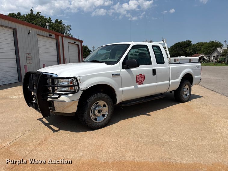 2007 Ford F250 Super Duty Ext. Cab pickup truck - EX0006