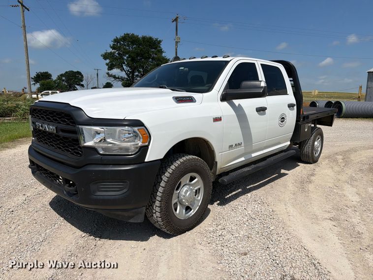 2021 RAM 2500 Heavy Duty Crew Cab flatbed pickup truck - EX2515