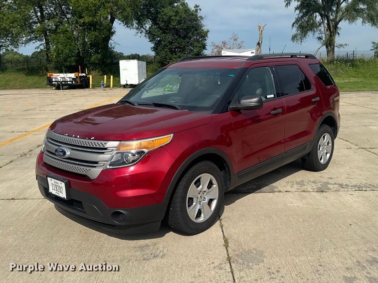2013 Ford Explorer SUV - FB5750