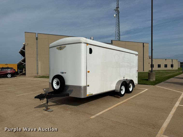 2009 H&H TC 16 2 enclosed cargo trailer - FB5762