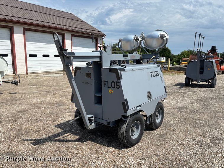 2000 T&J FL-1D light plant - FC1859