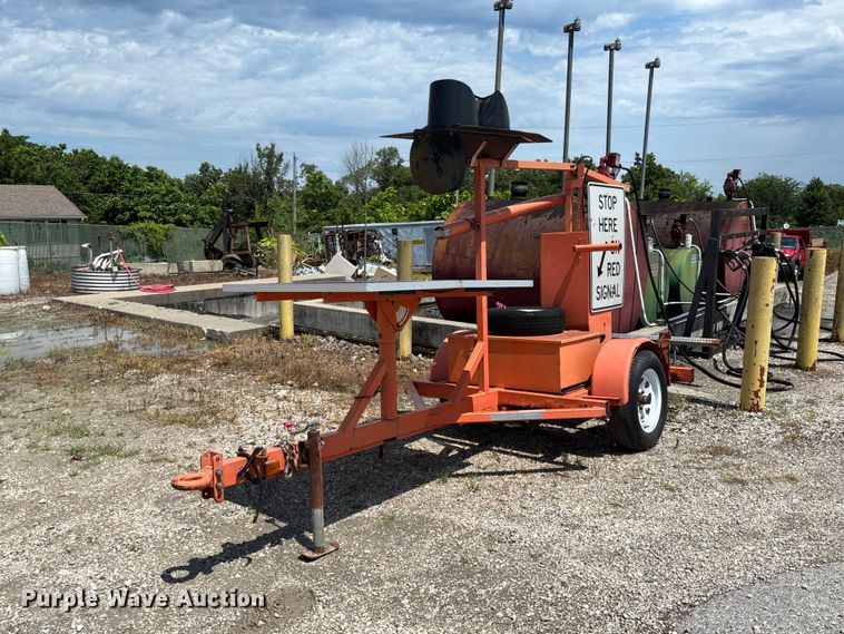 R.C. Flagman RCF2.4 H.D traffic signal trailer - FC1861