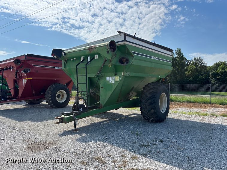 J&M 750 grain cart - ER3093
