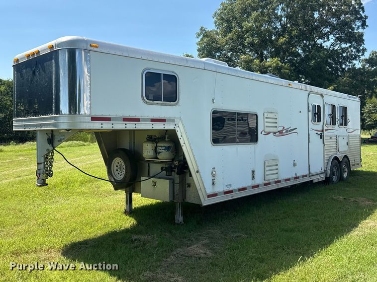 2006 Featherlite Inc. 8587 horse trailer - ET6471