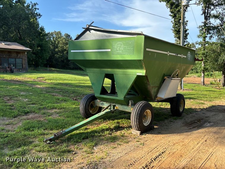 2007 Ez-Trail 3400 gravity wagon - FC1877