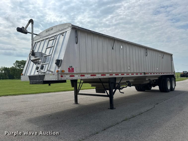 2017 Neville Built  grain trailer - NA9433