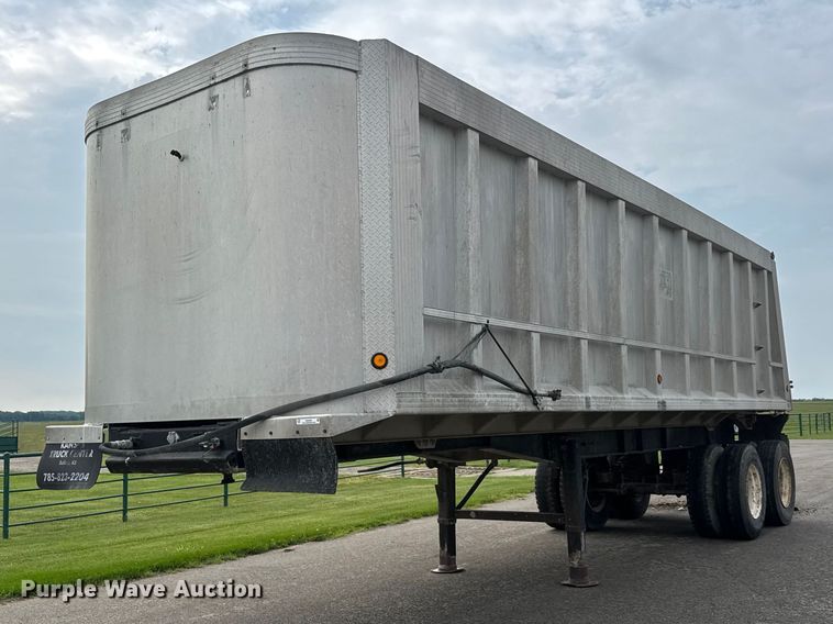 1989 Travis 28FT-S-96-FT-TA end dump trailer - NA9438