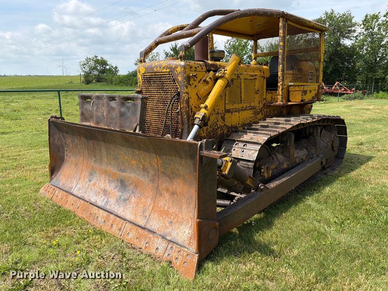 1970 Caterpillar D6C dozer - NA9440