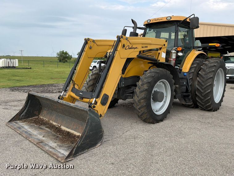 2012 Challenger MT585D MFWD tractor - NA9465