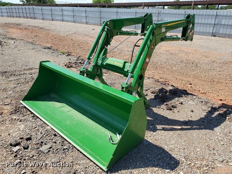 2024 John Deere 520M loader - YA4071