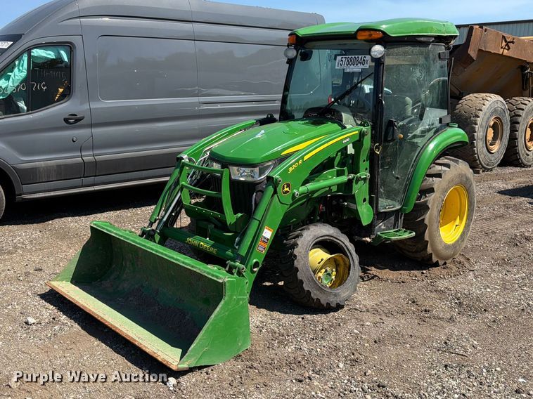 2021 John Deere 3046R MFWD tractor - YA4145