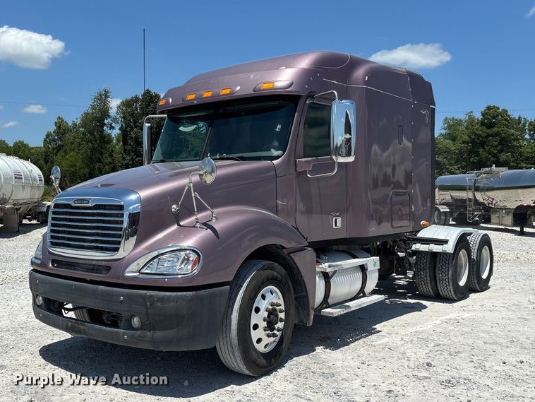 2016 Freightliner Columbia 120 Glider semi truck - ER3084